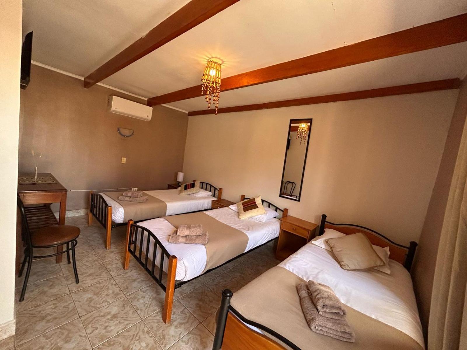 Hostal Katarpe Сан-Педро-де-Атакама Екстер'єр фото